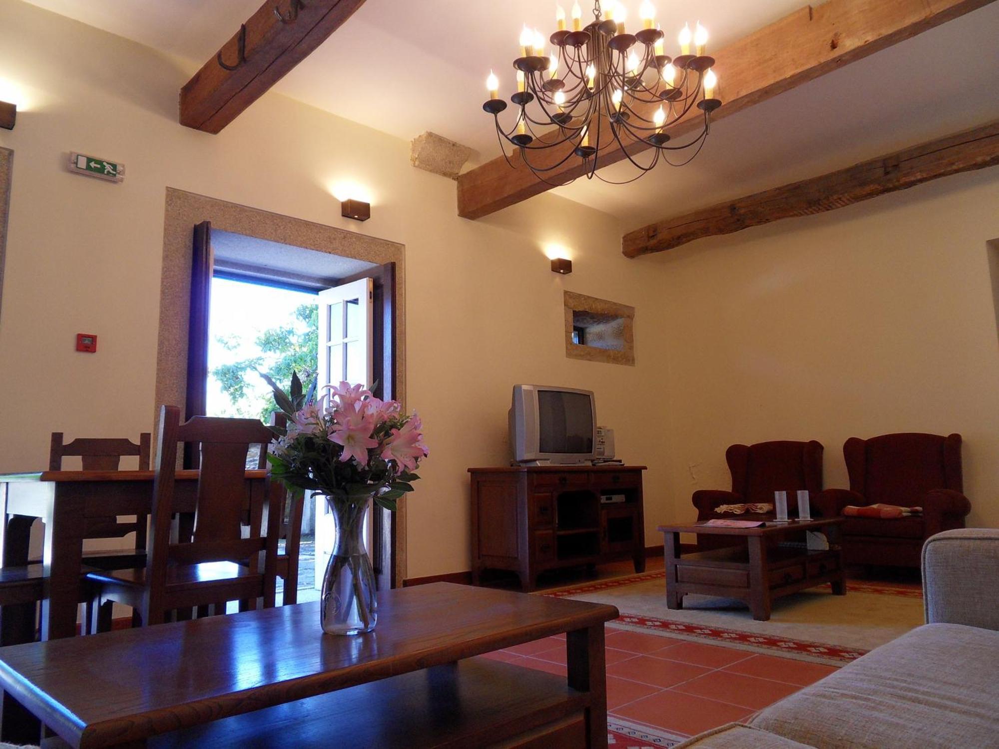 Quinta Do Bento Novo - Casa De Campo - Turismo Rural Виана до Кастело Екстериор снимка